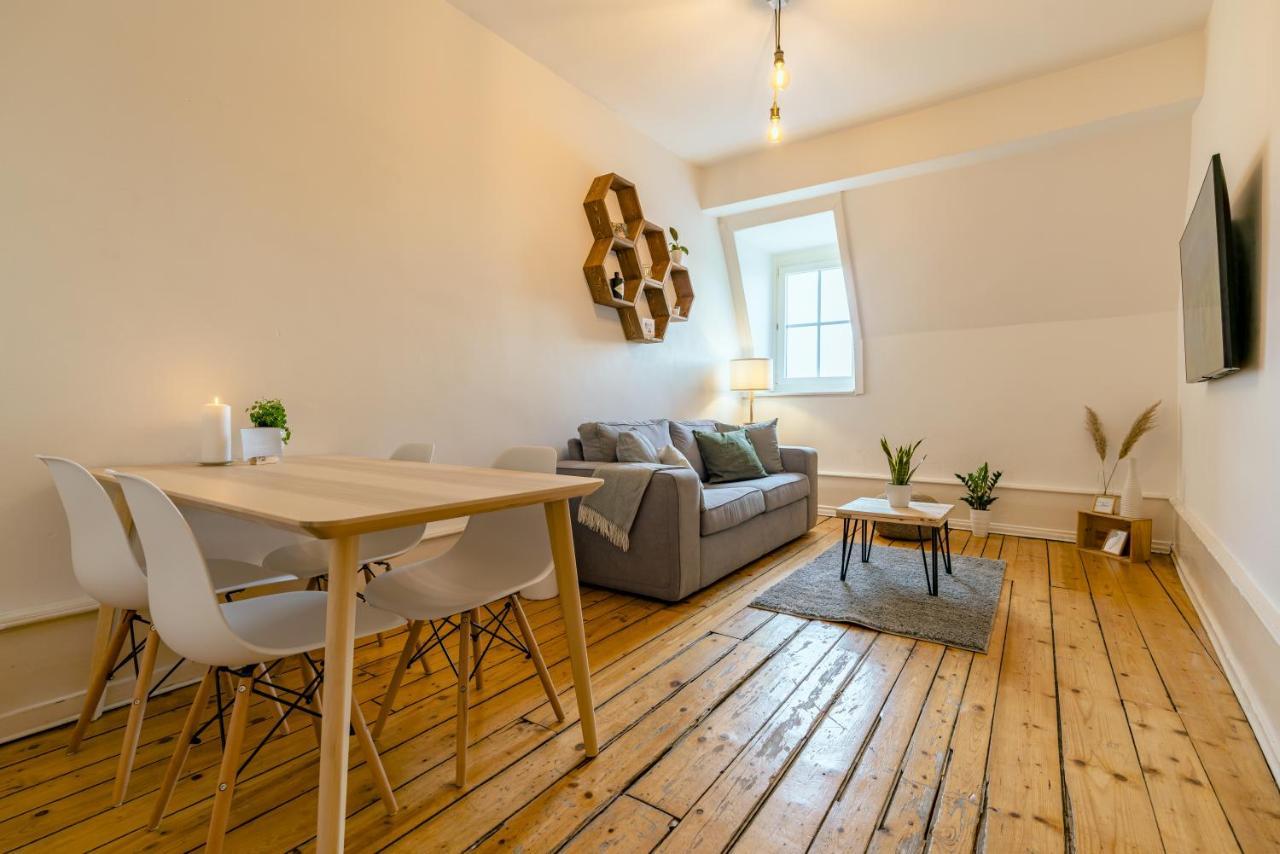 Eigene Wohnung im Stadtzentrum mit wunderschöner Dachterrase Biel/Bienne Exterior foto