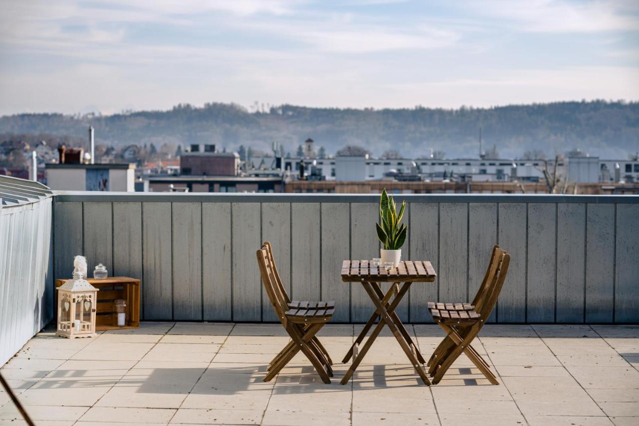 Eigene Wohnung im Stadtzentrum mit wunderschöner Dachterrase Biel/Bienne Exterior foto